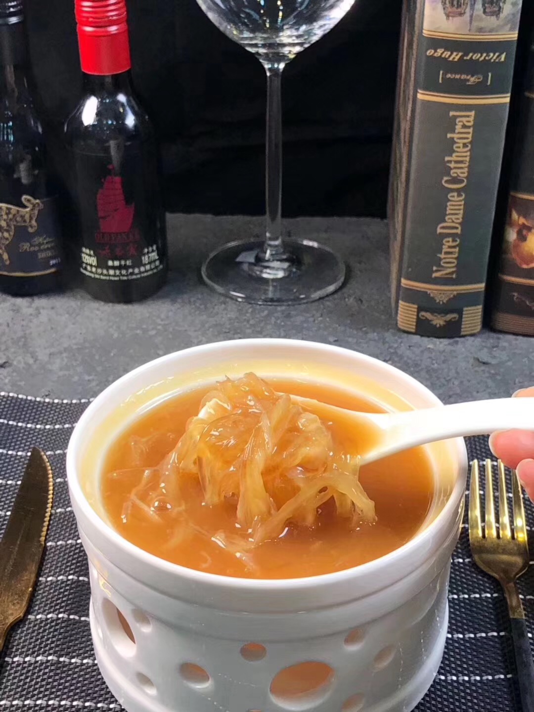 趣边头尾
